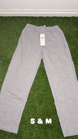 Alo sweats