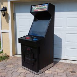 Classic arcade video game with over 9000 Games