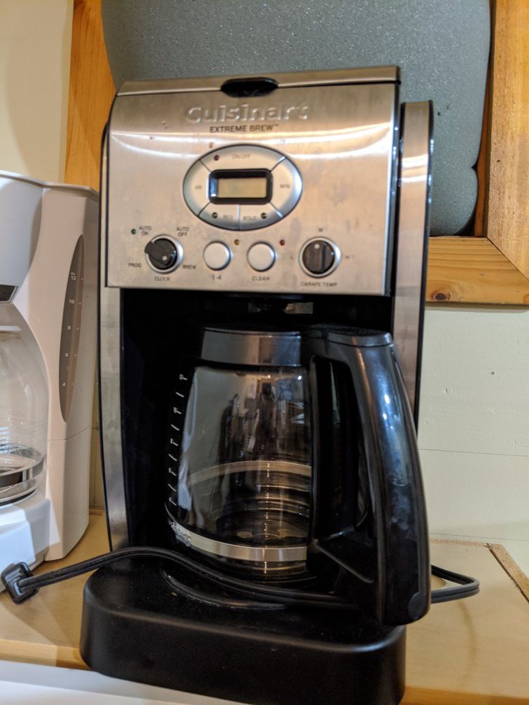 Almost new high-end coffee maker. Coffee maker by cuisine