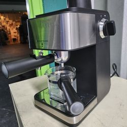 Cafetera De Expreso Nuevo De Paquete 