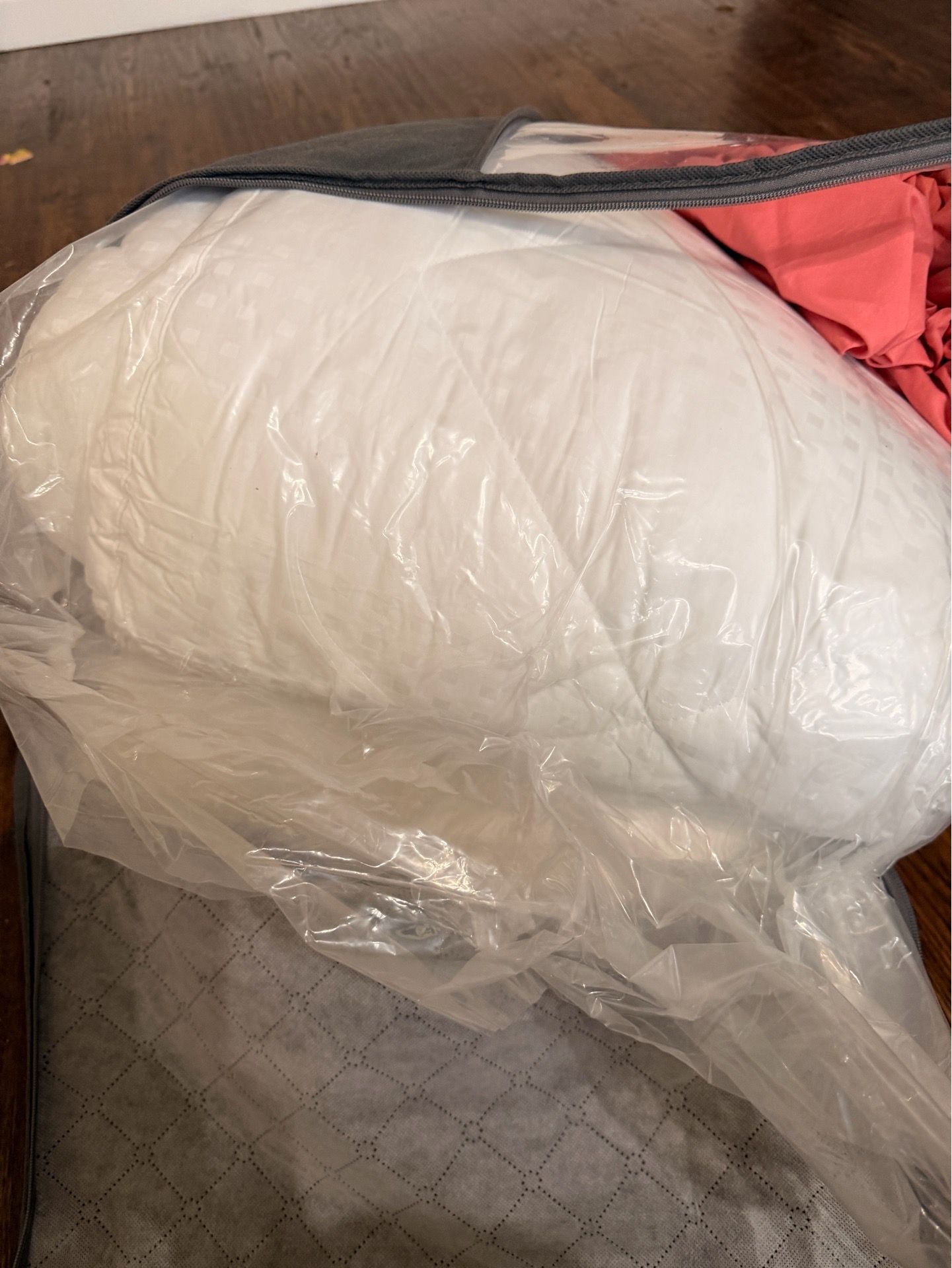 King bed mattress topper brand new