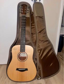 Shawn Mendes Signed Baby Taylor BT1 Acoustic Guitar