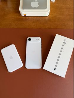 2026 iPhone17 Air 256g mint condition