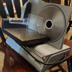 Gourmet Meat Slicer