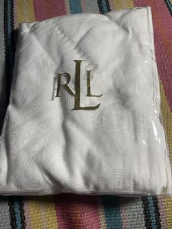 Lauren Ralph Lauren Paisley Jacquard Tablecloth – Cream – 60x84 – New