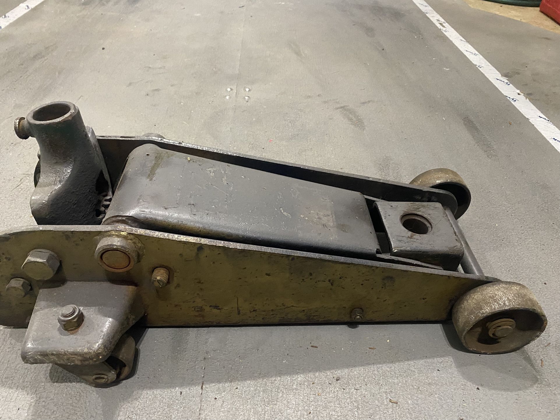 Big Lift, Missing Lift Bar