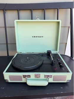 Crosley Portable Suitcase Record Player – Mint Green – $60