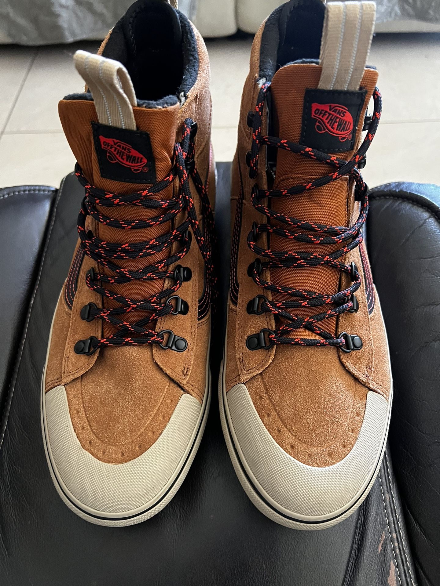 Sk8 Hi Waterproof Insulation Vans