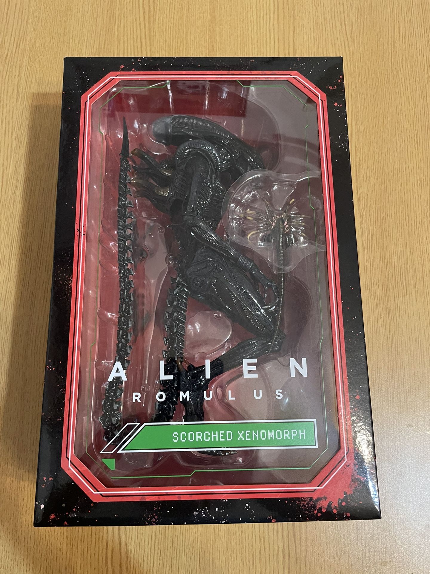 Alien Romulus/ Scorched Xenomorph Ultimate 7inch Action Figure