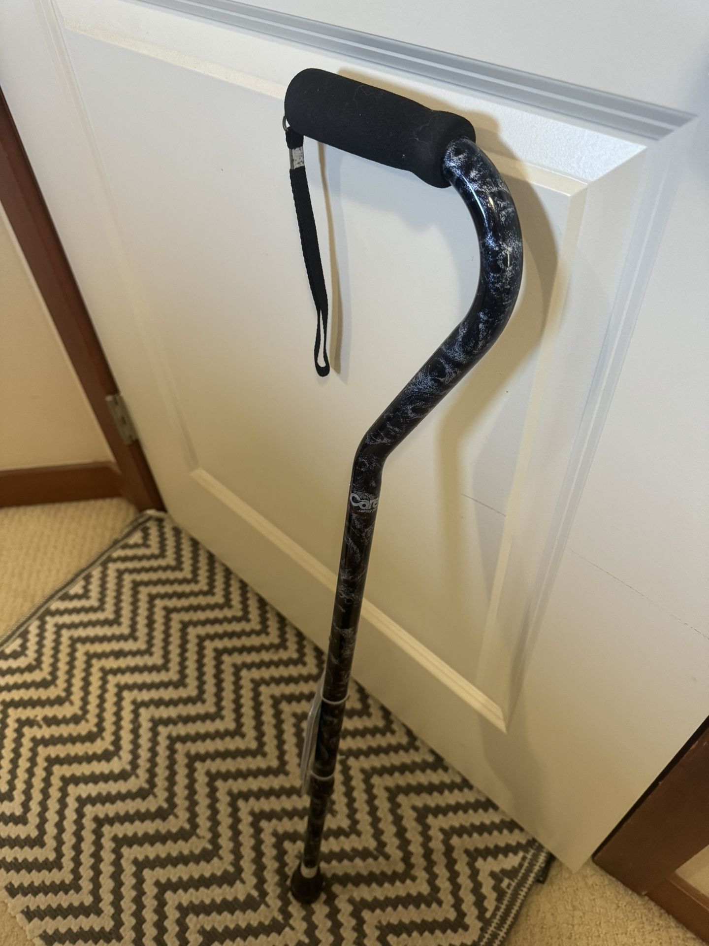 Brand new walking cane, asking 15