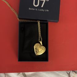 Women’s Locket 
