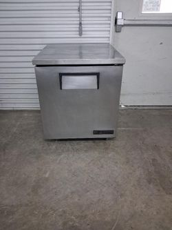 True Commercial Cooler Stainless Steel Undercounter Refrigerator Fridge