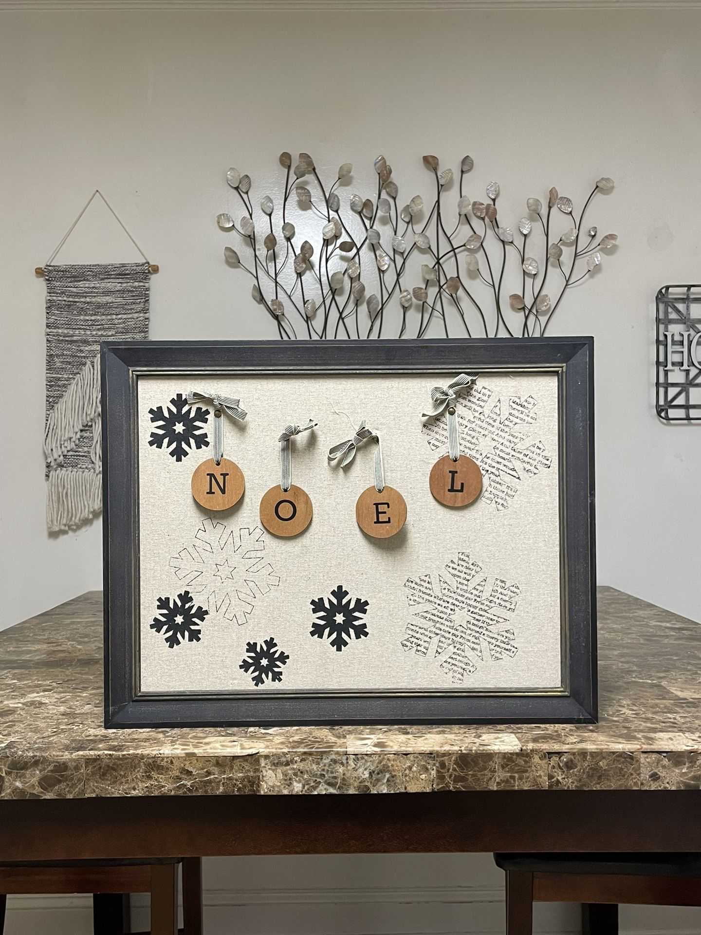 Noel Wall Home Decor