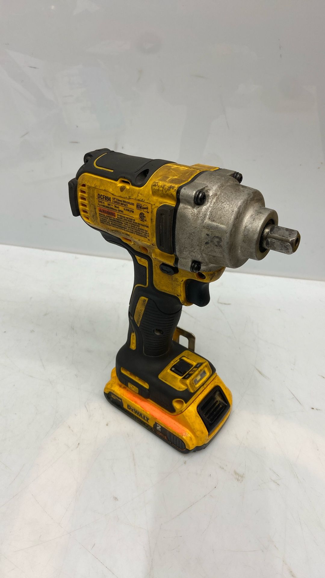 Dewalt DCF894H 20V 20V Max Xr 1/2inch Mid Range Impact Wrench