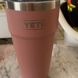 20 Oz Yeti No Straw 