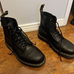 Doc Martens 1460 Size 9 Men