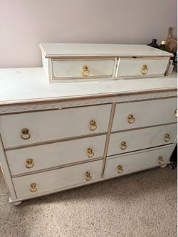 8 drawer dresser