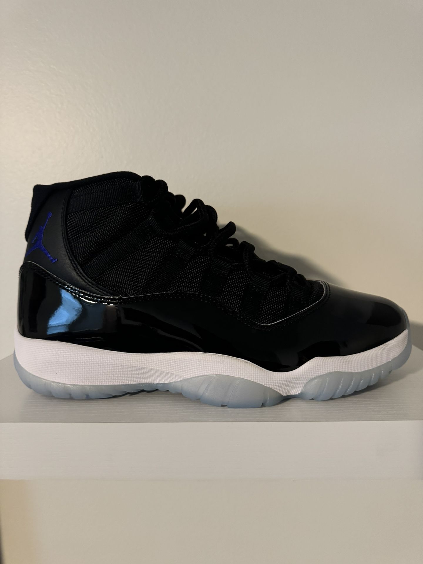 Jordan 11 Space Jam DS