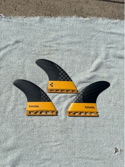 Futures EA Blackstix Surfboard Fins