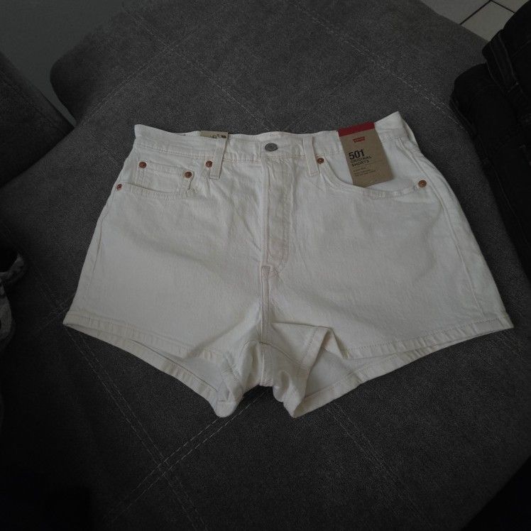 Levi's
