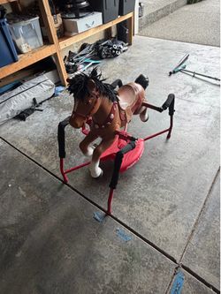 Radio flyer horse