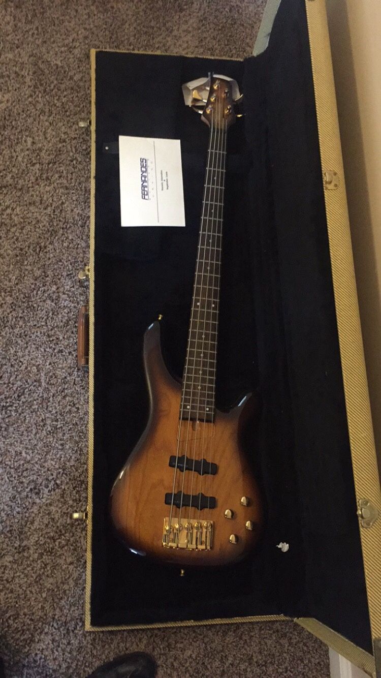 Bass guitar Fernandez 90s Active 5 string Bass