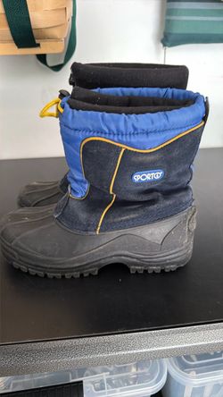 Kids snow boots