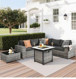 Patio furniture set outdoor new in the box