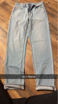 American Eagle Light Wash Jeans Size 2 Regular