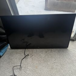 40” Roku Smart Tv Works Great 