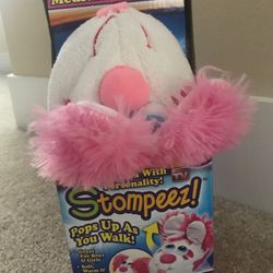 Stompers bunny slipper size M