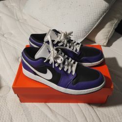 Mens Nike Air Retro Jordan 1 Lows Court Purple Worn 2 Times Size 10.5