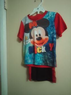 Mickey mouse outfit