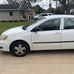2005 Toyota Corolla