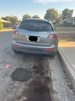 2005 Infiniti Fx35
