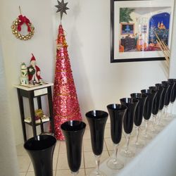 11 Black Glass SOREL LE   Flutes  New 