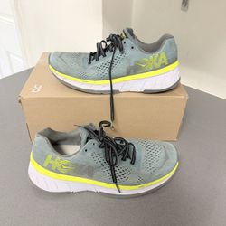Hoka Shoes Men Walking Running Size 9.5 EUR 42