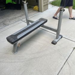 Tuff stuff Flat Bench Press