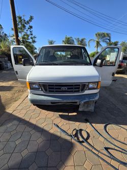 2003 Ford E-150