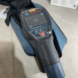 Bosch Professional D-tect 120 for Wall and Floor Detection Scanner