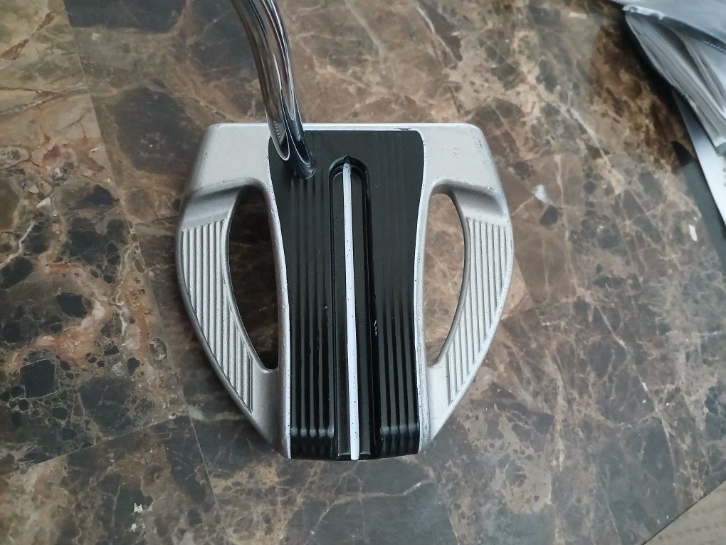 Rife IMO RH Golf Putter 35" Head Cover