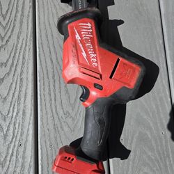M18 Milwaukee hakzall/ saw