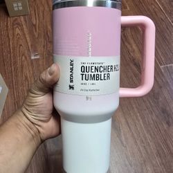 Stanley Starbucks 40oz  Pink Cup
