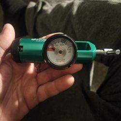 New And Used Oxygen Regulators For Med.