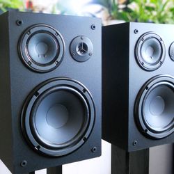 Yamaha NS-A638 Bookshelf Speakers