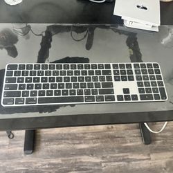 Apple wireless Keyboard With Touch ID 