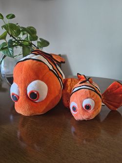 Disney Nemo 17" Plush With Mini Nemo Plush