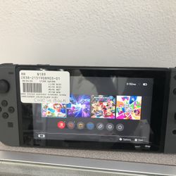 Nintendo Switch 