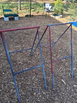 Metal stand