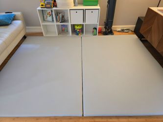 Premium Foldable Play Mat – Dust-Free, Urban Gray